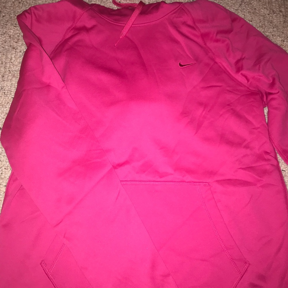 nike sweatshirt